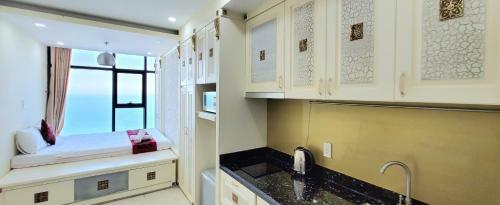 Nha Trang Ocean & City View Apartment