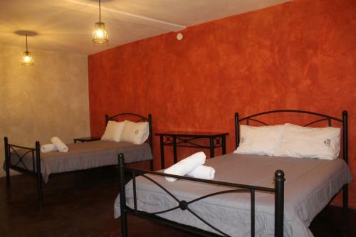 Hotel El Descanso Barrio Del Artista