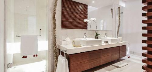 New Oceanfront Luxury Villa In Puerto Vallarta