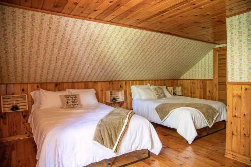 Villa Chic Antique, Bord de Lac � 30 Min de Tremblant