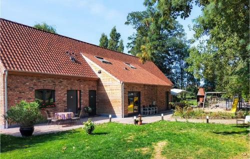 Stunning Home In Knesselare With 3 Bedrooms