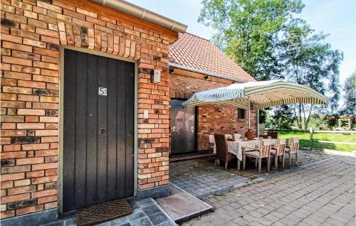 Stunning Home In Knesselare With 3 Bedrooms