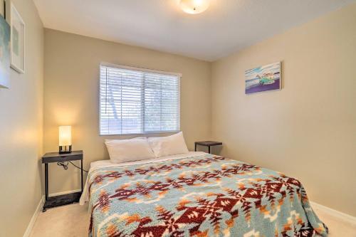 Joshua Tree Escape With Private Yard And Hot Tub!