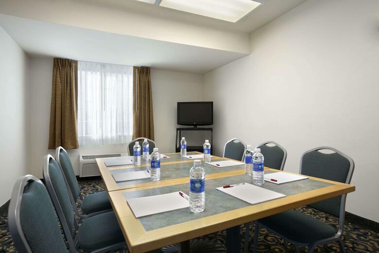 Hotel Ramada Williams