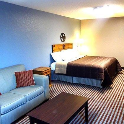 Atria Hotel And Rv