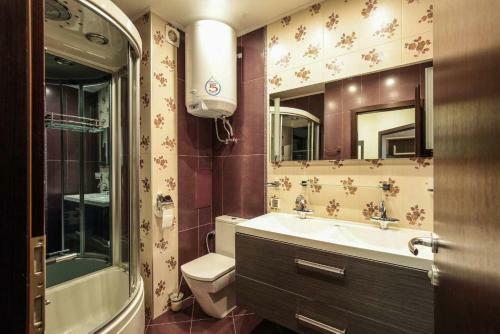 Lovely 1bd Apartment With Pool View In Golden Sands