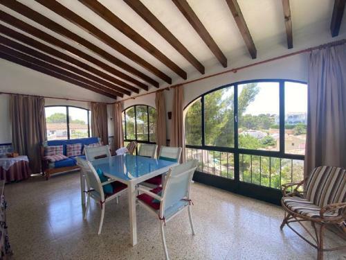 At349 Villa Andromeda
