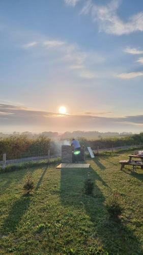 Huckleberry Glamping Lodge