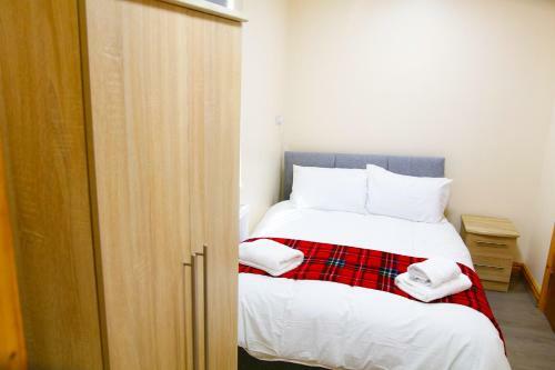 Apartamento City Road Birmingham Studios From Oofy With En-suites