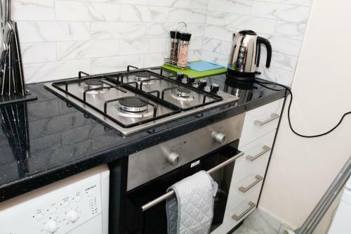 Apartamento City Road Birmingham Studios From Oofy With En-suites