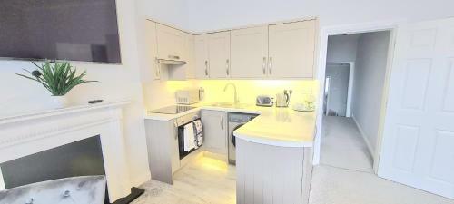 Apartamento Spacious 3 Bedroom Flat Near The Sea