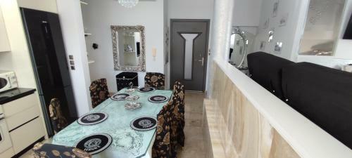 Ixian House Apartment