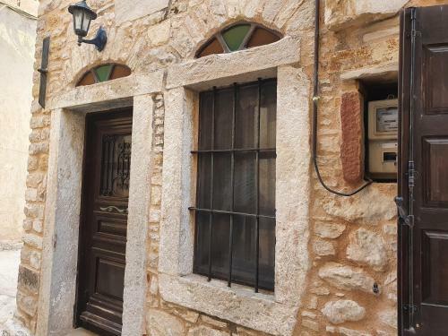 Traditional Medieval Holiday House In Kalamoti