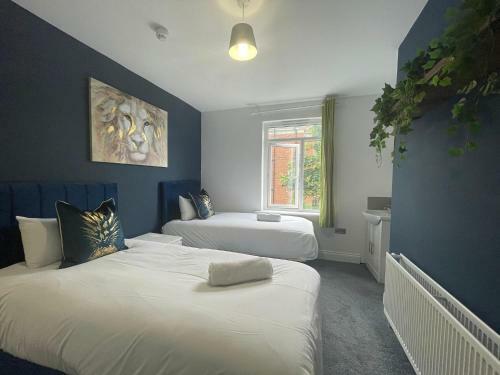 Morden Holiday House Next To Brighton Beach Sleep 15