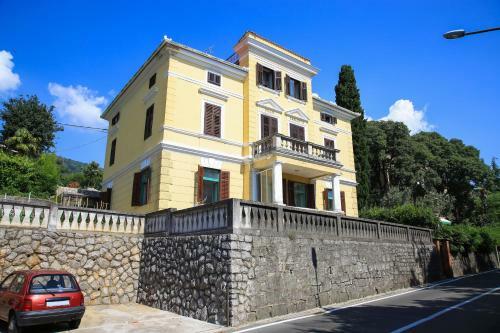Villa Carlotta Seaside Apartment, Lovran - Opatija