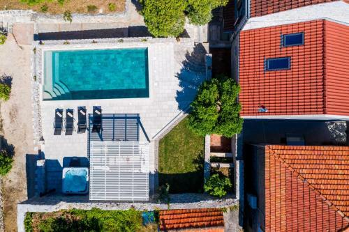 Villa Imv