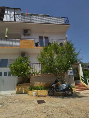 Apartment Marija Marina