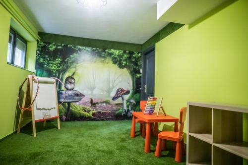 4 �vszak V�lgyhotel