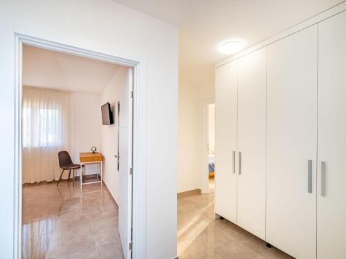 Apartment Ilux-2