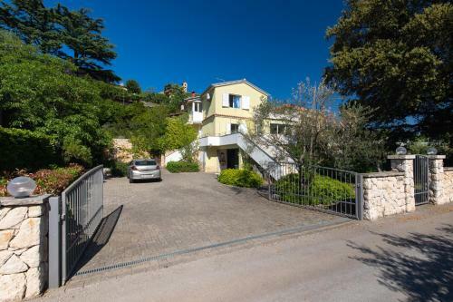 Apartment Portapisana Just 50m From The Beach