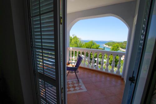 Apartamento Murter Slanica Sunset Beach & Sea View Id 930