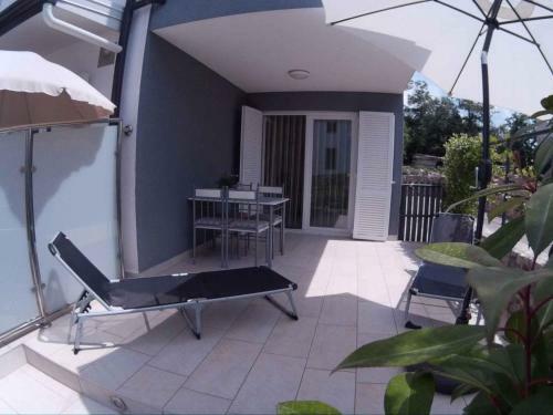 Apartment In Njivice - Insel Krk 42626