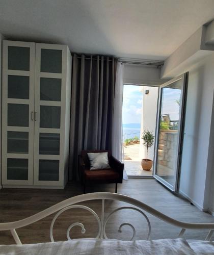 Divine View Apartma