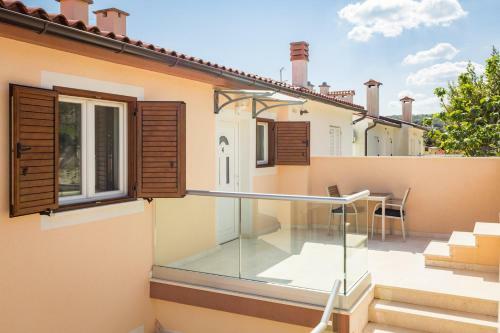 Hostal Bella Vista Apartments