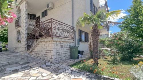Apartments Valerian
