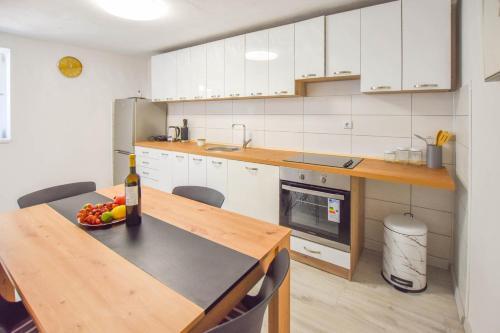 Apartments Toni