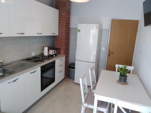Apartment An?ela