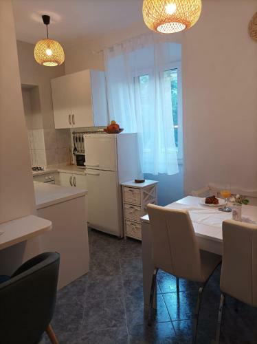 Cozy Apartment In The City Center
