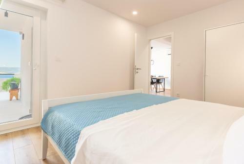 Adris Apartments