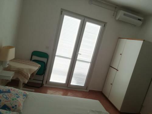 Apartment Paris Novalja
