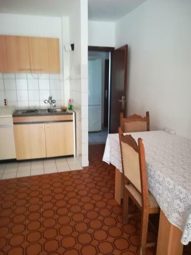 Apartment Paris Novalja