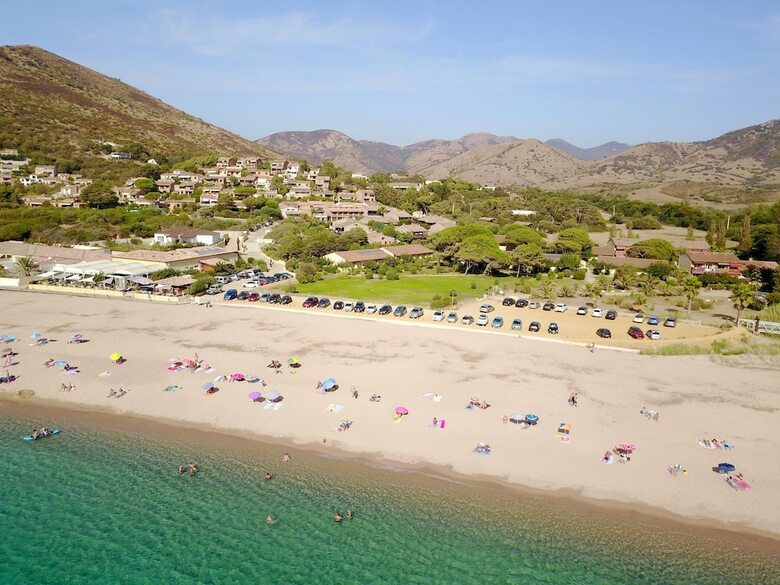 Hotel Marina Di Lava