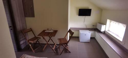 Hostal Pensiune Si Cazare La Mitza
