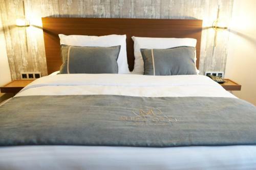 Hotel M?ra Otel Alsancak