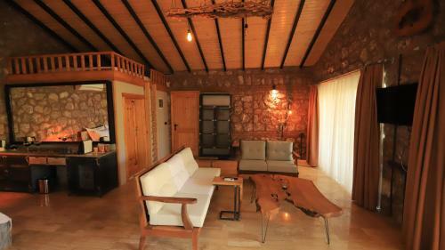 Hotel �and?r Resort Restaurant
