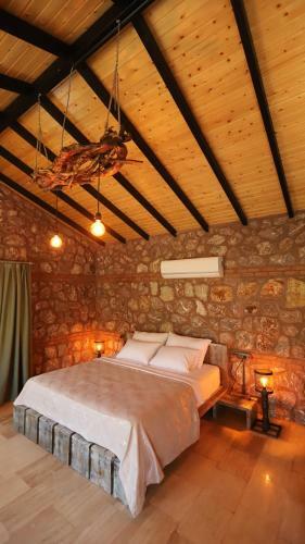 Hotel �and?r Resort Restaurant