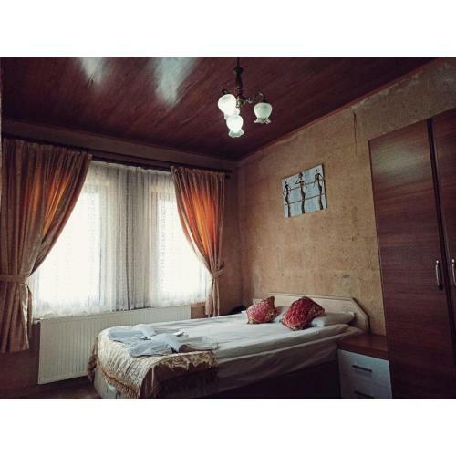 Arnovalley Hotel