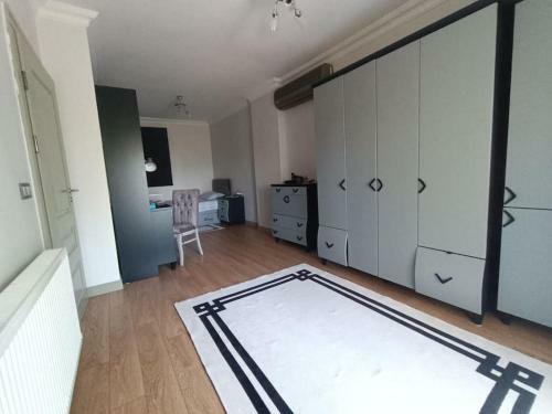Luxury Pa?ak�y Triplex Villa + Grand Garden