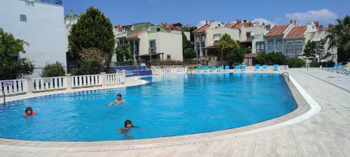Villa ?lk �zge 3 Yatak Odali V?lla