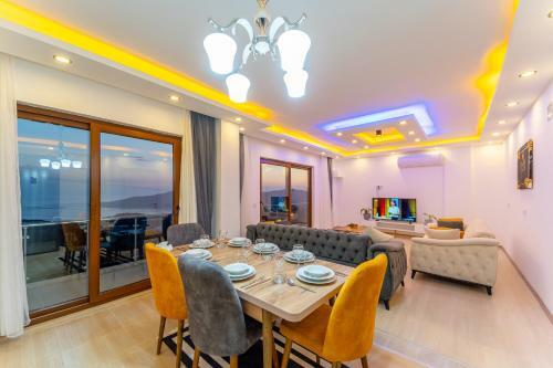 Havuz Olana?? Sunan Deniz Manzaral? Rahat Villa