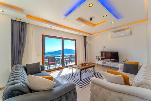 Havuz Olana?? Sunan Deniz Manzaral? Rahat Villa