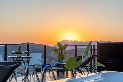 Havuz Olana?? Sunan Deniz Manzaral? Rahat Villa