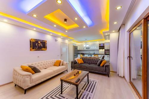 Havuz Olana?? Sunan Deniz Manzaral? Rahat Villa