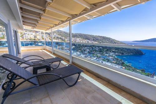 Luxury 4 Bedroom Villa With Amazing Sea Views