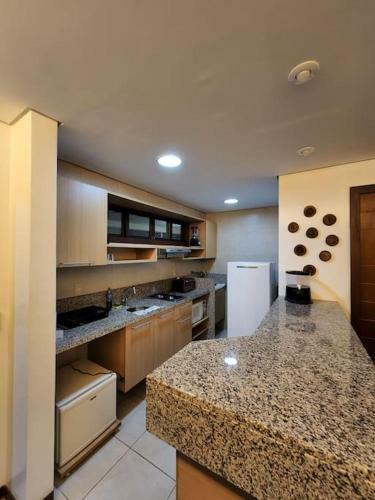 Apartamento Flat de 2 Quartos Com Linda Vista-mar P�-na-areia!