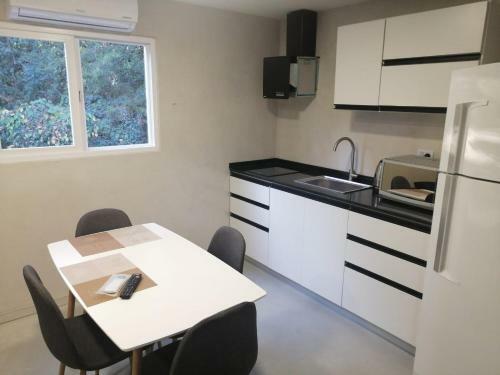 Apartamento Departamento Independiente Con Estacionamiento